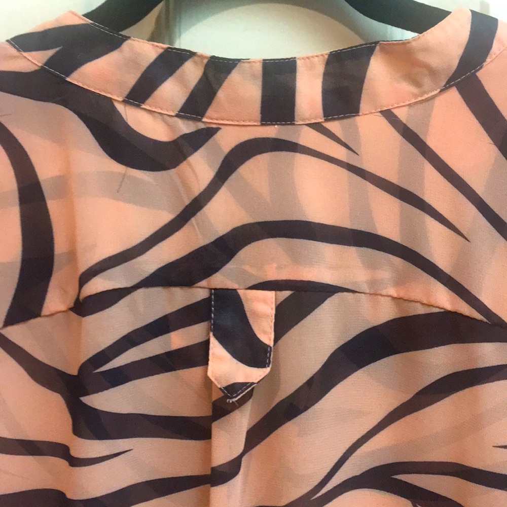 Semi-Sheer Chiffon Top, Peach & Black Zebra Print Roll Sleeves - Picture 9 of 9